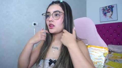 Snapshot of sofiaasexy19 chatting on June 2, 2026, 3:36 pm Sofia online show from June 2, 2026, 3:36 pm
