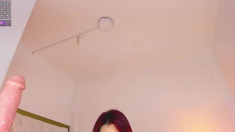 Snapshot of sofiabosch chatting on May 12, 2026, 1:47 am Sara online show from May 12, 2026, 1:47 am