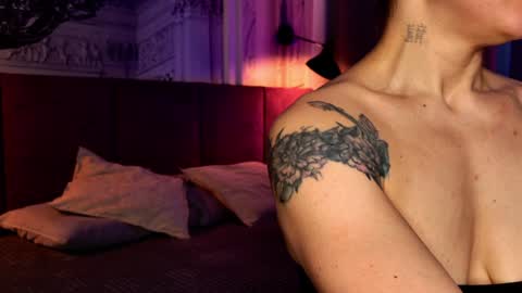 Sofia online show from February 2, 2025, 2:13 pm