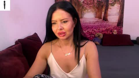 sofialiub online show from December 22, 2024, 10:25 pm