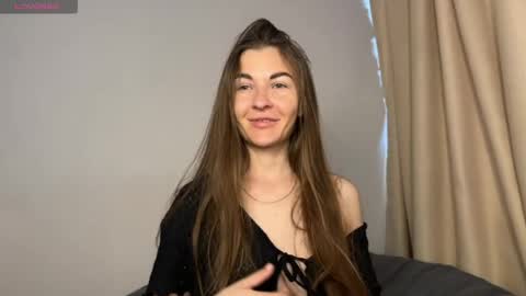 Snapshot of sofiamill chatting on June 2, 2026, 9:00 am SofiaMill online show from June 2, 2026, 9:00 am