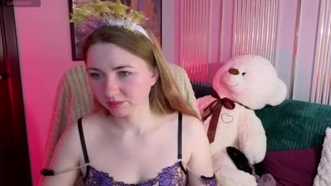 Sofia online show from March 22, 2026, 1:42 am