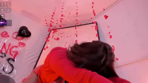 Snapshot of sofiareyesx1 chatting on February 14, 2025, 10:58 pm Sofia Reyes online show from February 14, 2025, 10:58 pm