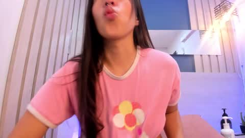 Snapshot of soficandy_ chatting on February 2, 2026, 1:32 pm soficandy_ online show from February 2, 2026, 1:32 pm