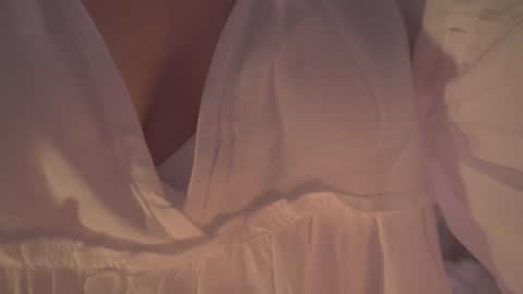 Snapshot of soficb chatting on December 15, 2024, 9:20 pm Sofi online show from December 15, 2024, 9:20 pm