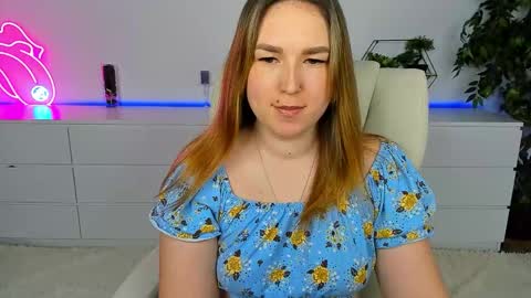 sofii_darling online show from February 6, 2026, 6:11 pm