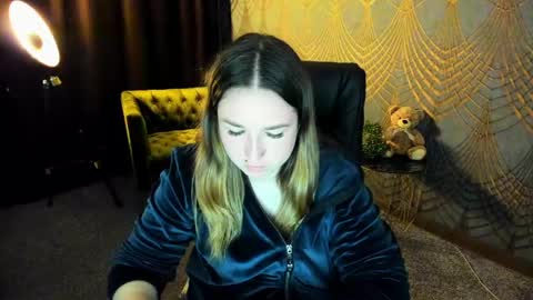 Snapshot of sofii_darling chatting on April 19, 2026, 6:10 pm sofii_darling online show from April 19, 2026, 6:10 pm