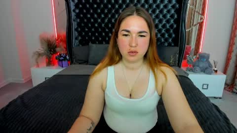 Snapshot of sofii_darling chatting on April 22, 2026, 5:25 pm sofii_darling online show from April 22, 2026, 5:25 pm