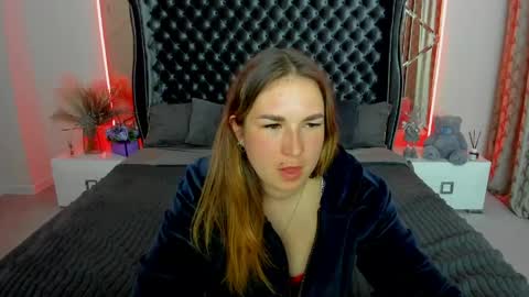 Snapshot of sofii_darling chatting on April 30, 2026, 8:57 pm sofii_darling online show from April 30, 2026, 8:57 pm