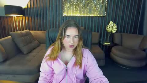 Snapshot of sofii_darling chatting on May 29, 2026, 4:49 pm sofii_darling online show from May 29, 2026, 4:49 pm