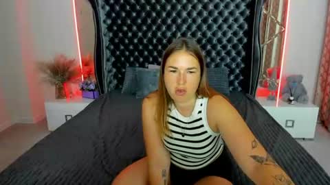 sofii_darling online show from July 23, 2026, 1:58 am