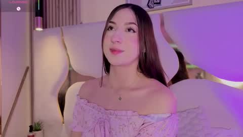 Snapshot of sofii_jones chatting on February 7, 2026, 9:29 pm sofii_jones online show from February 7, 2026, 9:29 pm