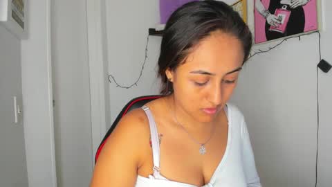 sofiia rodriguez online show from March 11, 2025, 2:51 pm