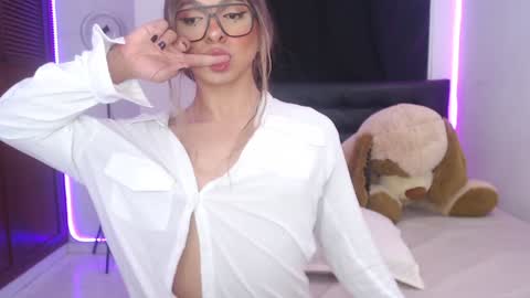   online show from December 6, 2024, 10:08 pm