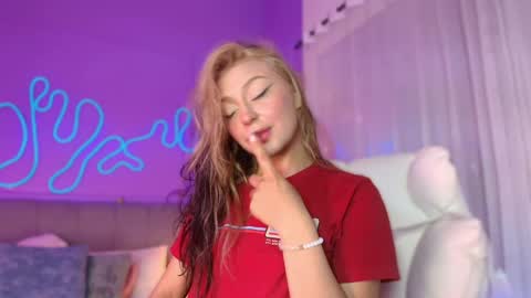 Sofi online show from April 4, 2026, 9:18 am