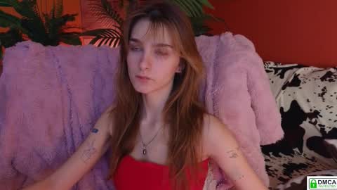 E online show from November 9, 2025, 8:45 am