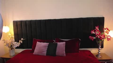 Cam and Amy online show from November 6, 2025, 8:10 pm