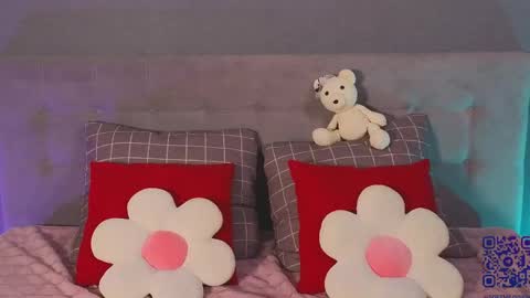 Snapshot of soft_babe chatting on May 29, 2026, 5:22 pm Milisa online show from May 29, 2026, 5:22 pm
