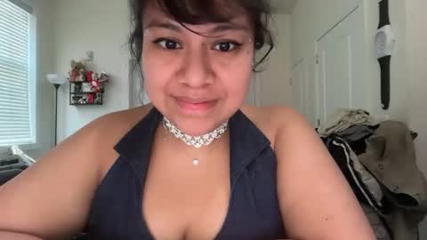 Snapshot of softandcreamyass chatting on May 17, 2026, 8:49 pm softandcreamyass online show from May 17, 2026, 8:49 pm