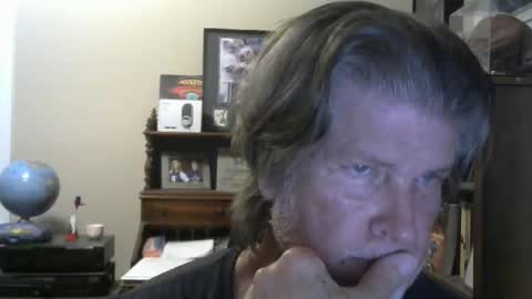 Brett online show from April 15, 2026, 4:30 am