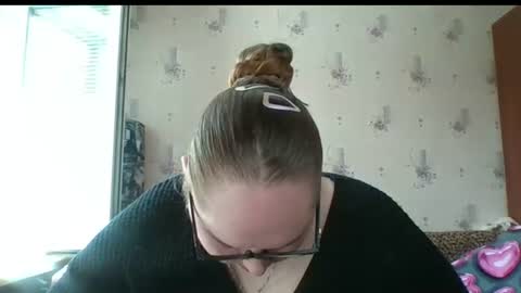 Snapshot of softhypnose chatting on June 26, 2026, 8:41 am softhypnose online show from June 26, 2026, 8:41 am