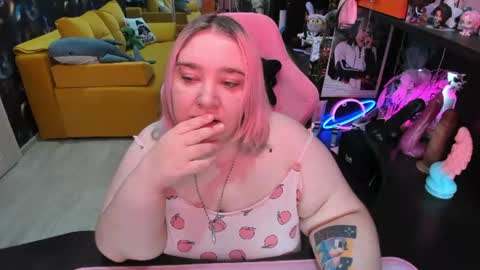 Sofie online show from June 29, 2026, 3:02 am
