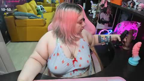 Sofie online show from July 6, 2026, 1:35 am