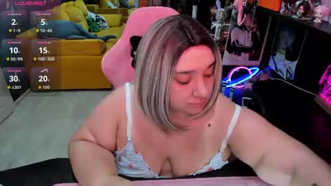 Sofie online show from July 29, 2026, 2:10 am
