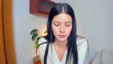 Snapshot of softlyy_bold chatting on October 1, 2025, 6:52 am Alice online show from October 1, 2025, 6:52 am