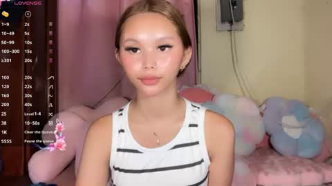 Sweet Shallaine online show from July 23, 2026, 9:18 am