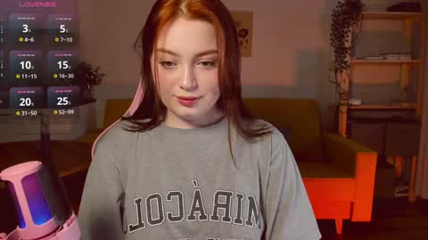 Snapshot of sofy_benson chatting on December 14, 2024, 11:07 am Sofy online show from December 14, 2024, 11:07 am