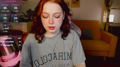 Snapshot of sofy_benson chatting on December 22, 2024, 2:16 pm Sofy online show from December 22, 2024, 2:16 pm