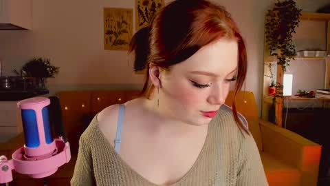 Snapshot of sofy_benson chatting on January 14, 2025, 2:00 pm Sofy online show from January 14, 2025, 2:00 pm