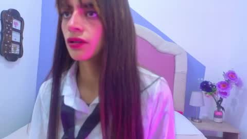 sofy_durand online show from April 15, 2026, 11:50 am