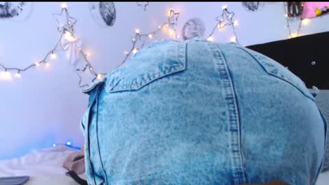  Sofy  online show from January 9, 2025, 9:47 pm