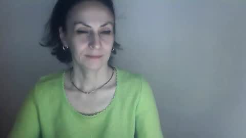 SofystiCat online show from November 29, 2025, 12:41 pm