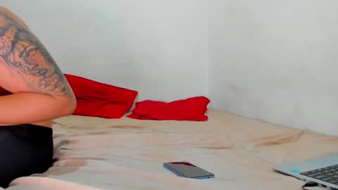 Snapshot of sofytayl0r chatting on February 5, 2025, 2:51 am Maria Sofia online show from February 5, 2025, 2:51 am