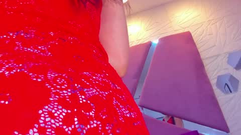 SOL  ANGEL online show from May 27, 2026, 4:04 pm