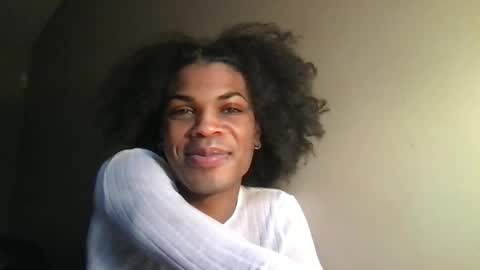 SolaceEve online show from October 29, 2025, 5:58 pm