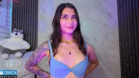 Sol  online show from October 21, 2025, 7:36 pm