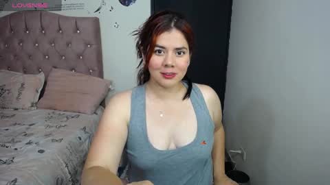 Solesit0 online show from December 4, 2024, 4:54 am