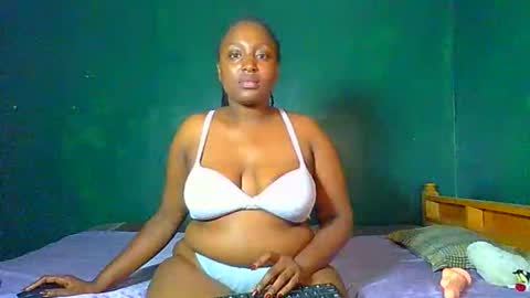 Snapshot of sollybunny chatting on April 18, 2026, 1:31 am Solly bunny online show from April 18, 2026, 1:31 am