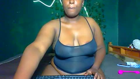 Snapshot of sollybunny chatting on May 21, 2026, 2:51 am Solly bunny online show from May 21, 2026, 2:51 am