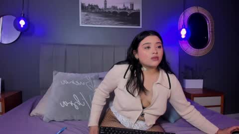 solo_brattdoll online show from May 19, 2026, 12:55 pm