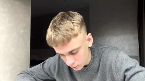 Snapshot of solofury chatting on February 10, 2026, 4:11 pm Jett online show from February 10, 2026, 4:11 pm