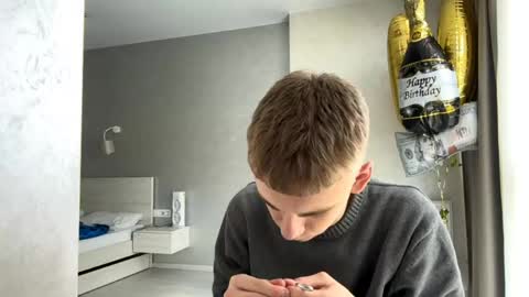 Snapshot of solofury chatting on May 14, 2026, 10:11 am Jett online show from May 14, 2026, 10:11 am