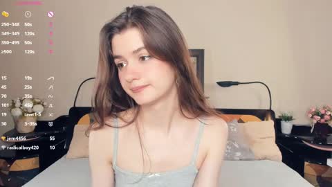 Monika 3 online show from April 18, 2026, 11:25 am