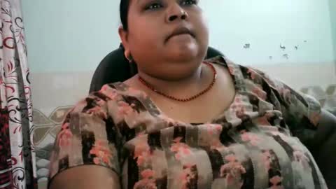 soni88888 online show from May 25, 2026, 12:22 pm