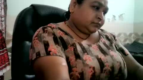 soni88888 online show from July 14, 2026, 1:06 pm