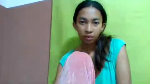 sonia4000 online show from July 16, 2026, 2:56 pm